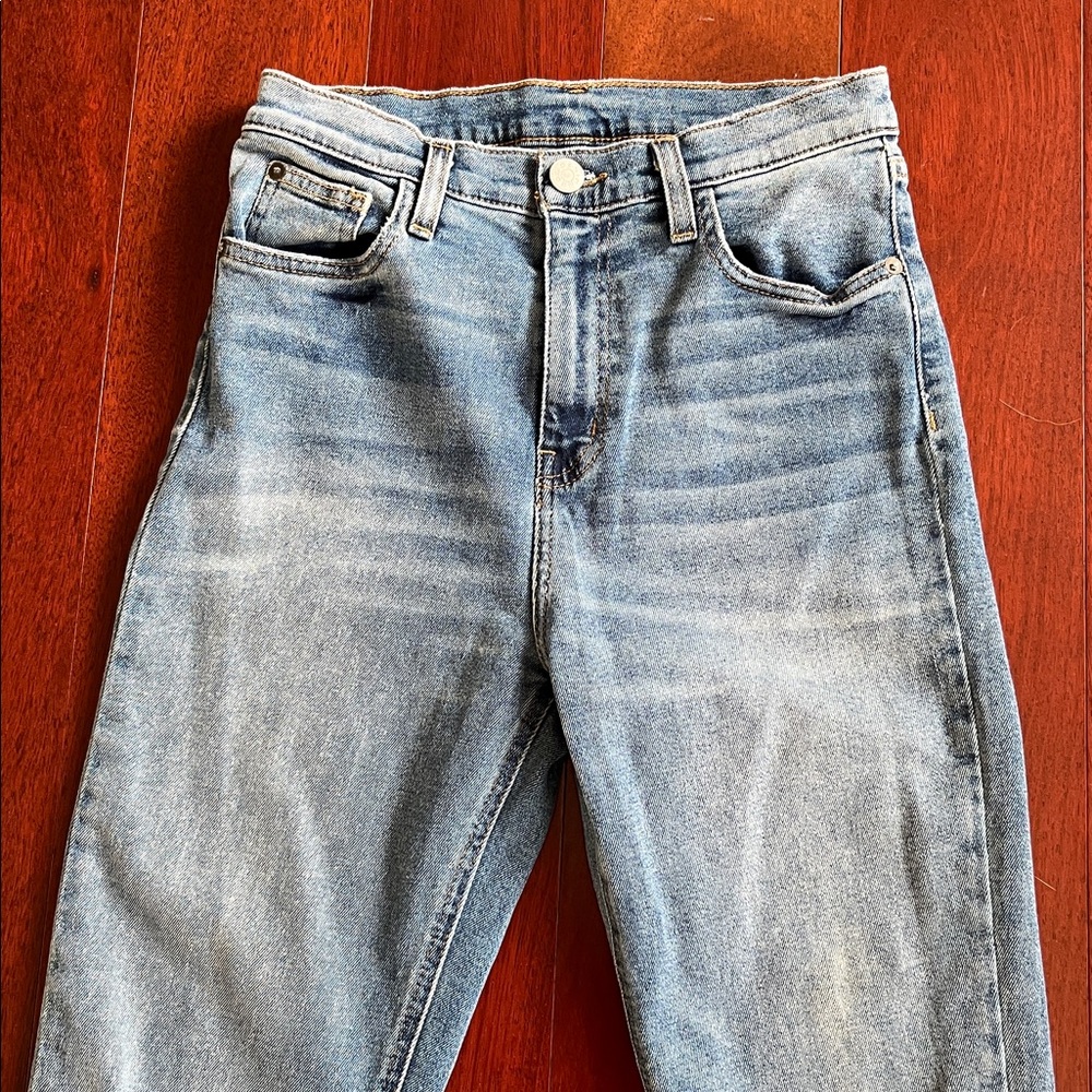 BDG  Boyfriend Distressed Blue Jeans - Picture 2 of 7